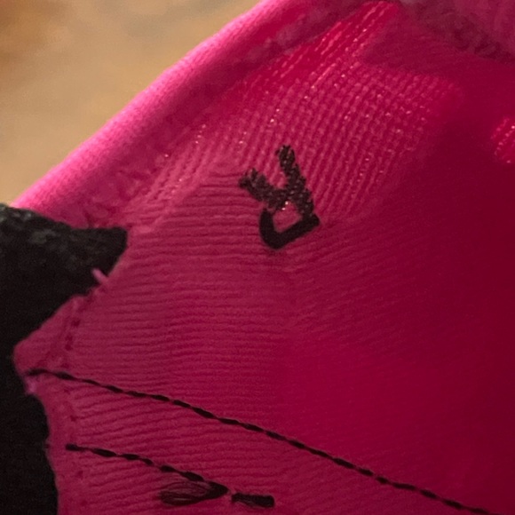 Nike Air Max 270 GS 'Laser Fuchsia' 943345-602 Size 3.5Y Women's Size 5 - Picture 7 of 7